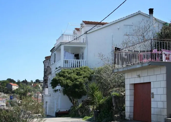 Διαμέρισμα Ivo *